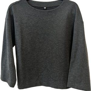 Women's Uniqlo 3/4 Crew Neck Top Sleeve in Gray